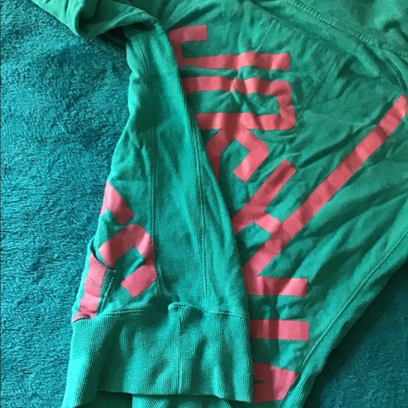 Sweater - Picture 6 of 7